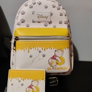 Winnie Pooh Loungefly mini backpack and cardholder